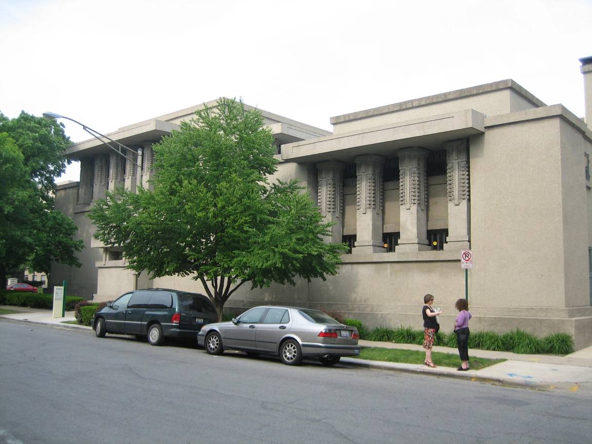 Unity Temple in Oak Park, a monumental cubist building of exposed concrete