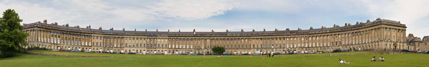 The Royal Crescent in Bath — Georgian solid-wall housing stock