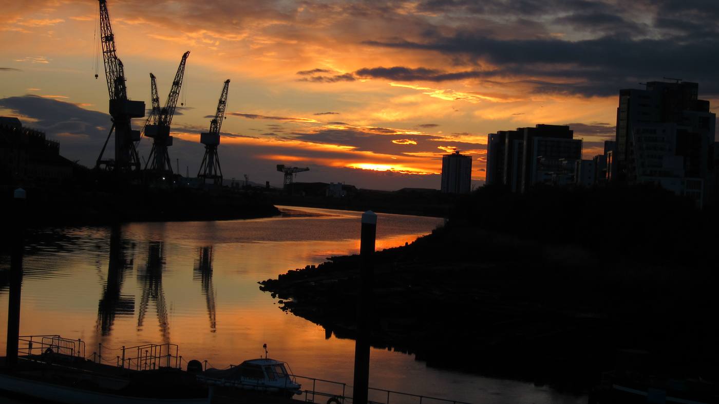 Sunset across the River Clyde photographed by the Riverside Museum in Glasgow