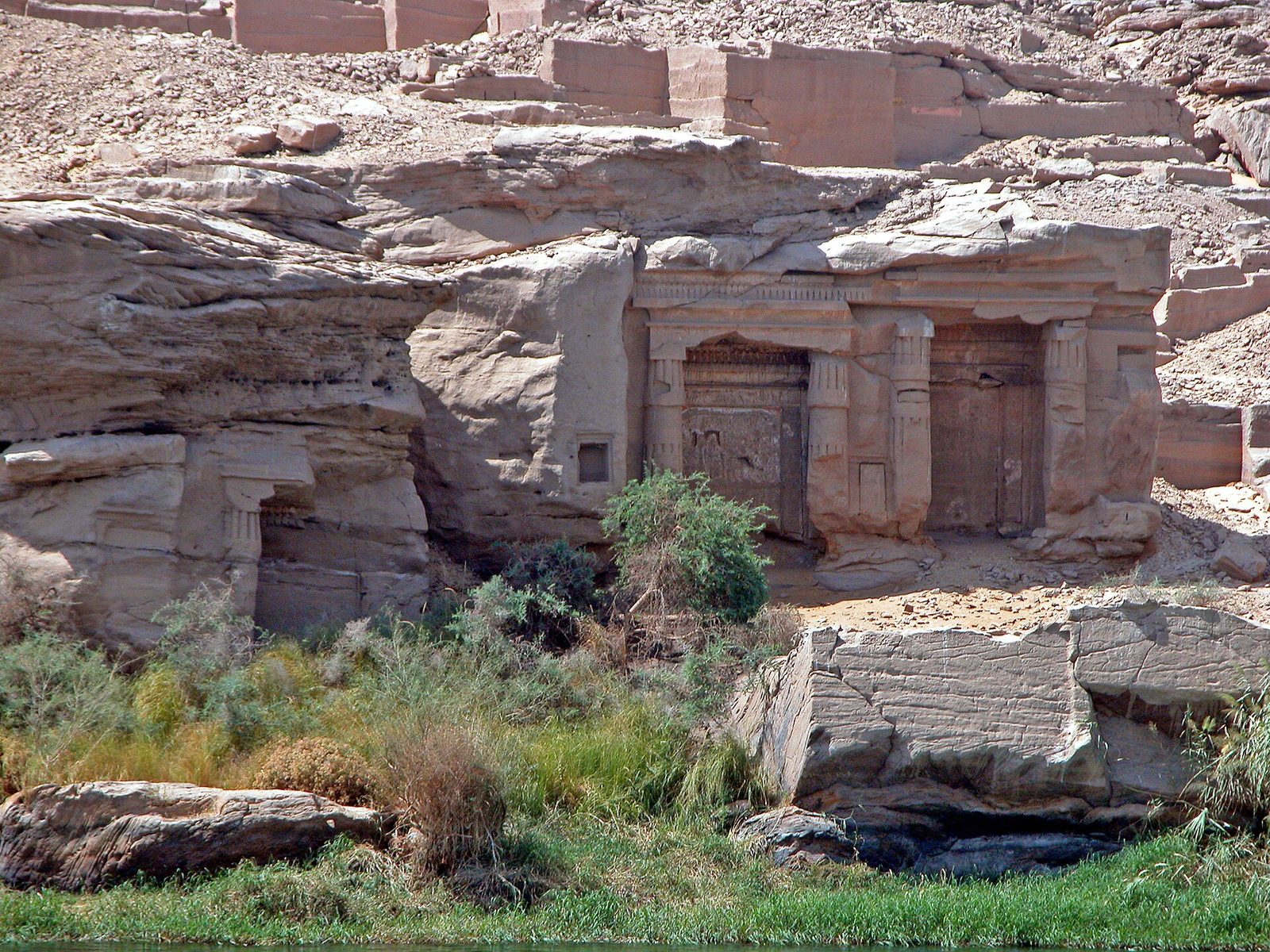 The rock-cut shrines and quarry faces of Gebel el-Silsila, the great sandstone quarry on the Nile between Edfu and Kom Ombo