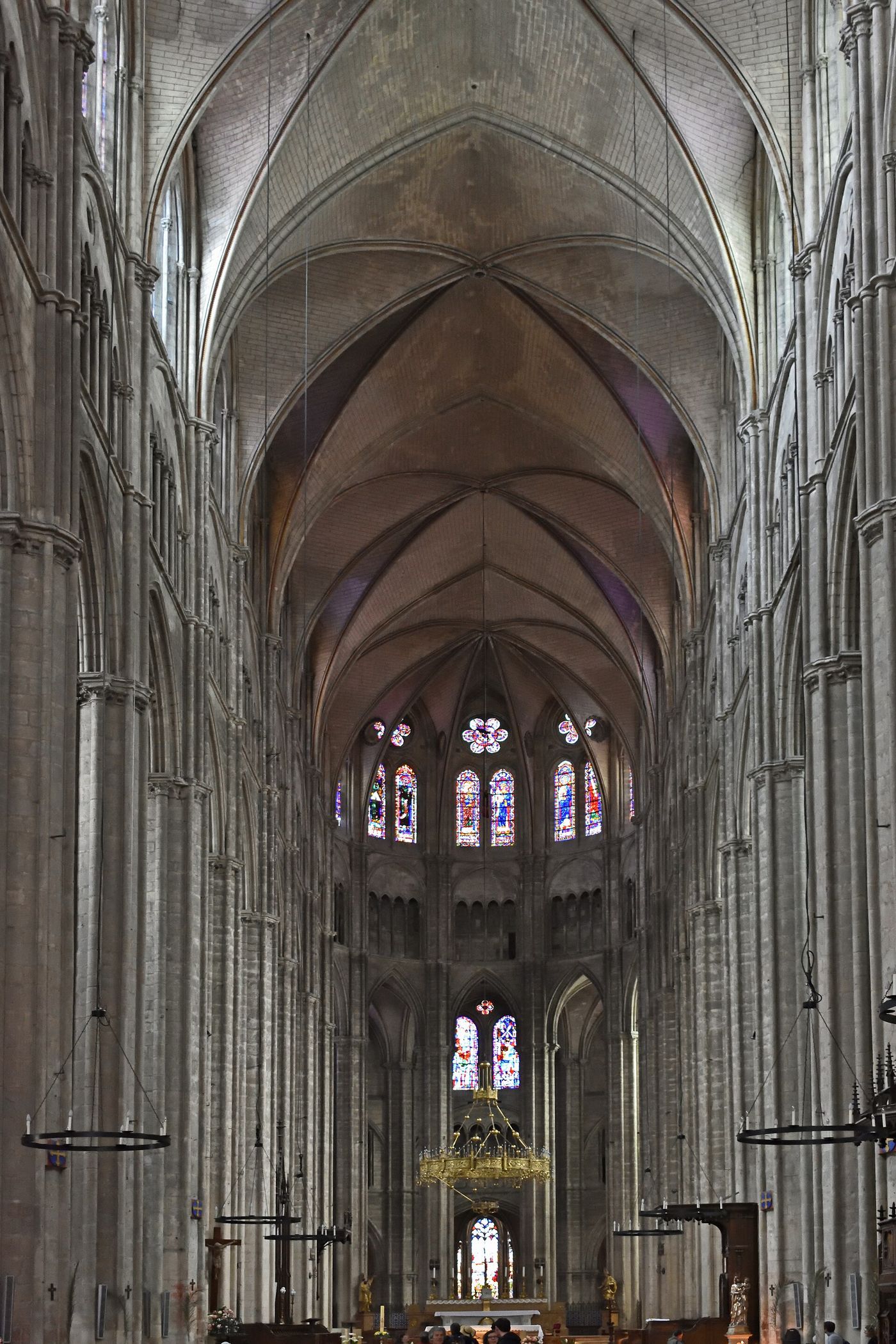 Interior of Bourges Cathedral with its double aisles and pyramidal section
