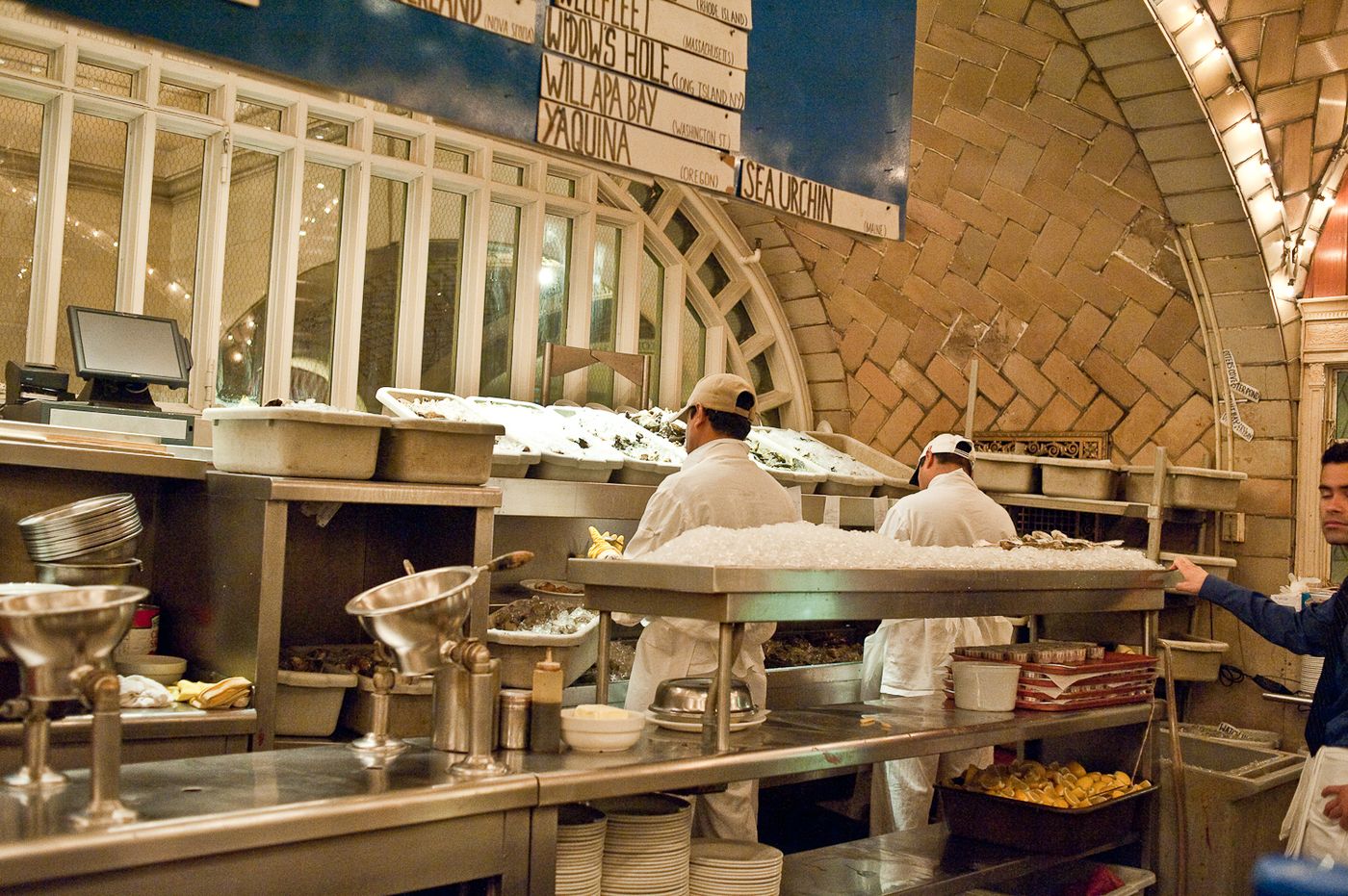The Guastavino tile vault of the Oyster Bar at Grand Central Terminal, New York