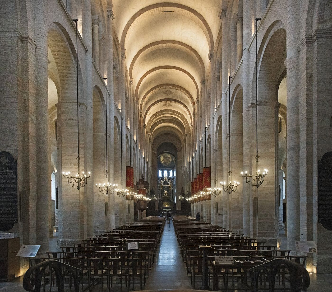 The barrel-vaulted nave of Saint-Sernin in Toulouse, largest of the pilgrimage churches