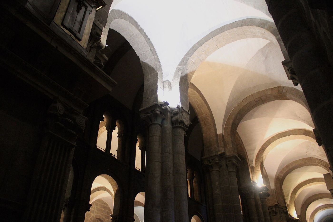 The barrel-vaulted nave of Santiago de Compostela Cathedral