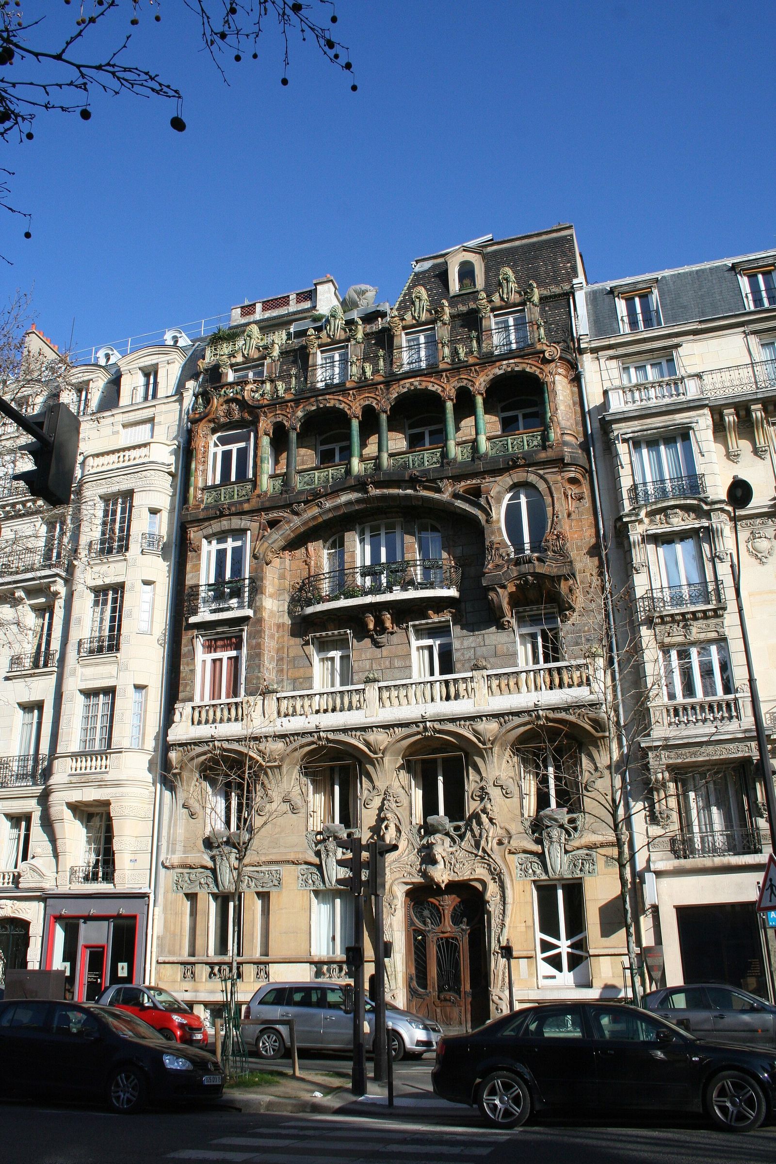 The Lavirotte Building at 29 Avenue Rapp in Paris, wrapped in stoneware ornament by Alexandre Bigot