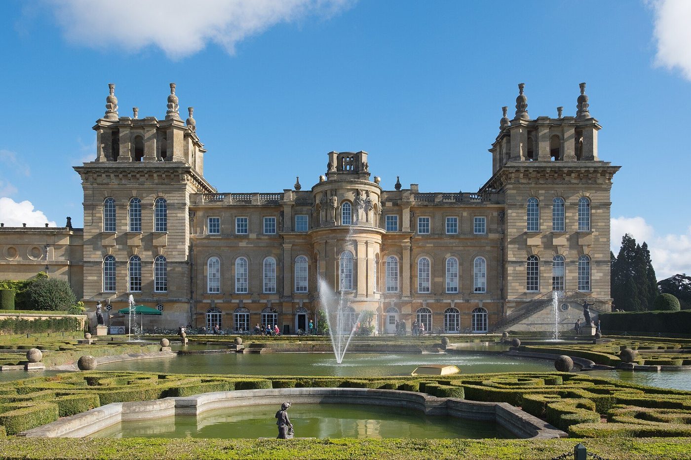 Blenheim Palace, Oxfordshire, from the water terraces — Vanbrugh and Hawksmoor's English Baroque monument