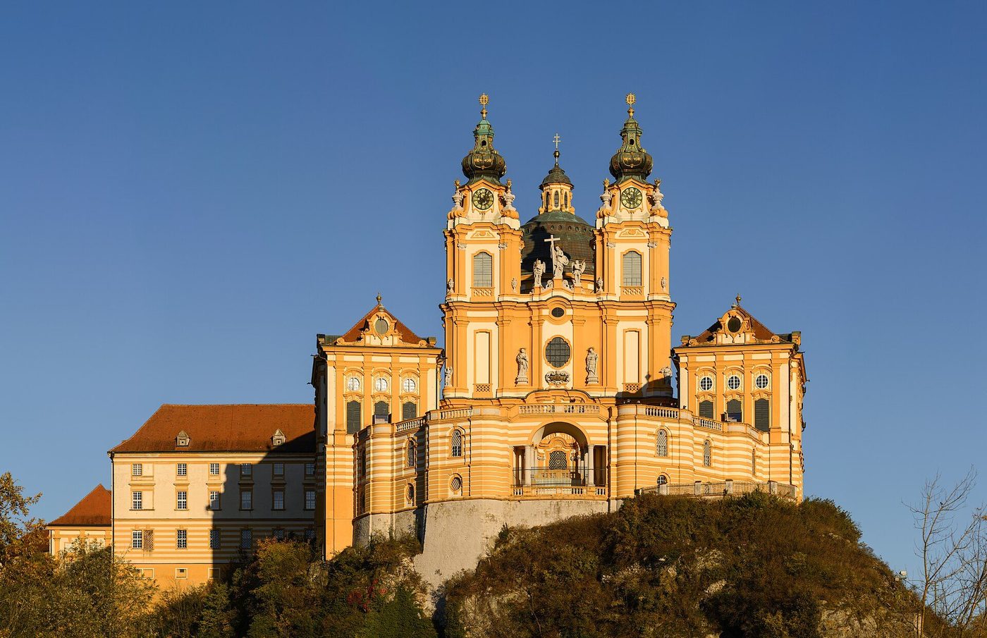 Melk Abbey above the Danube — Prandtauer's church front between its two towers
