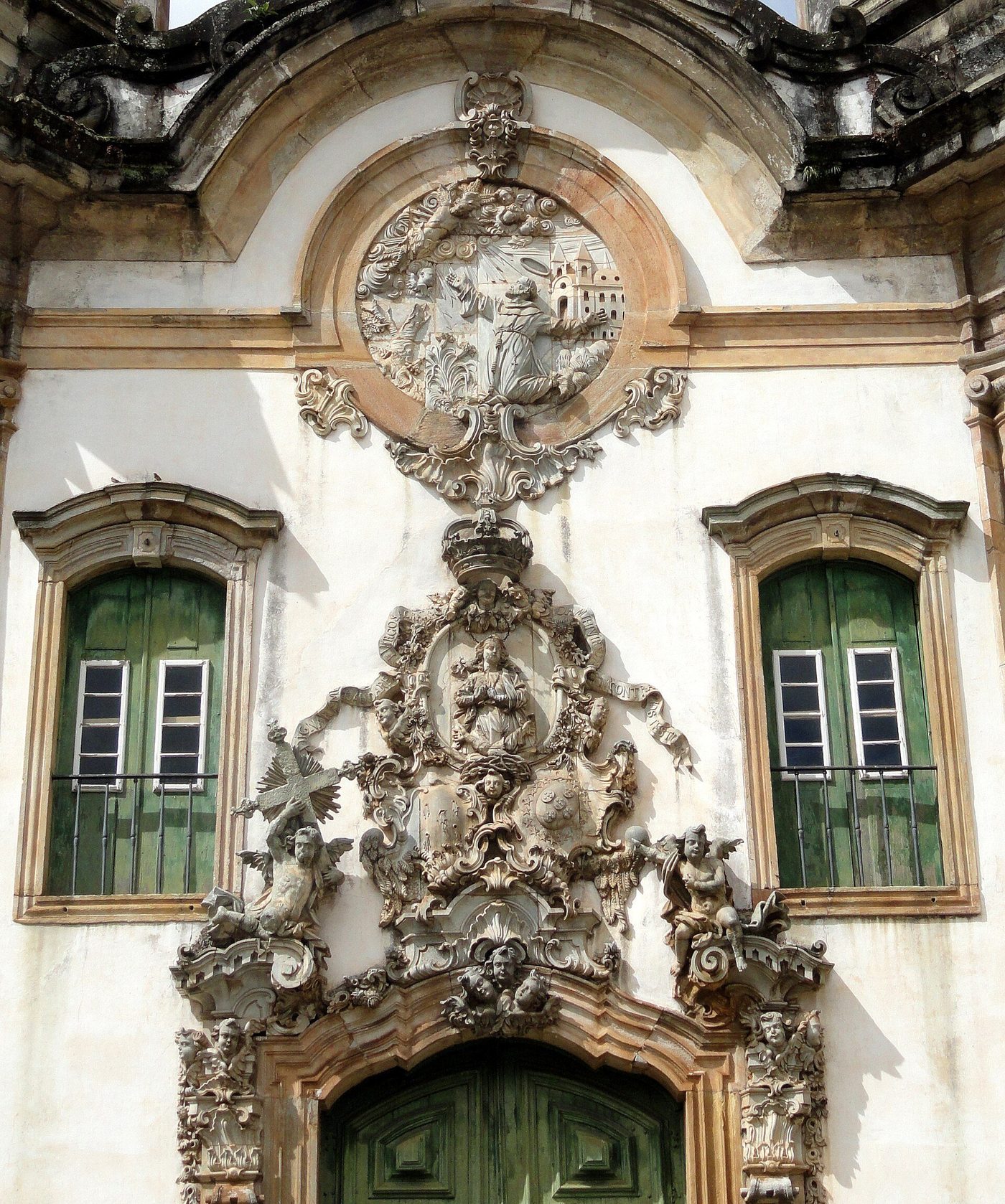 The portal of São Francisco de Assis, Ouro Preto — soapstone carving by the Aleijadinho
