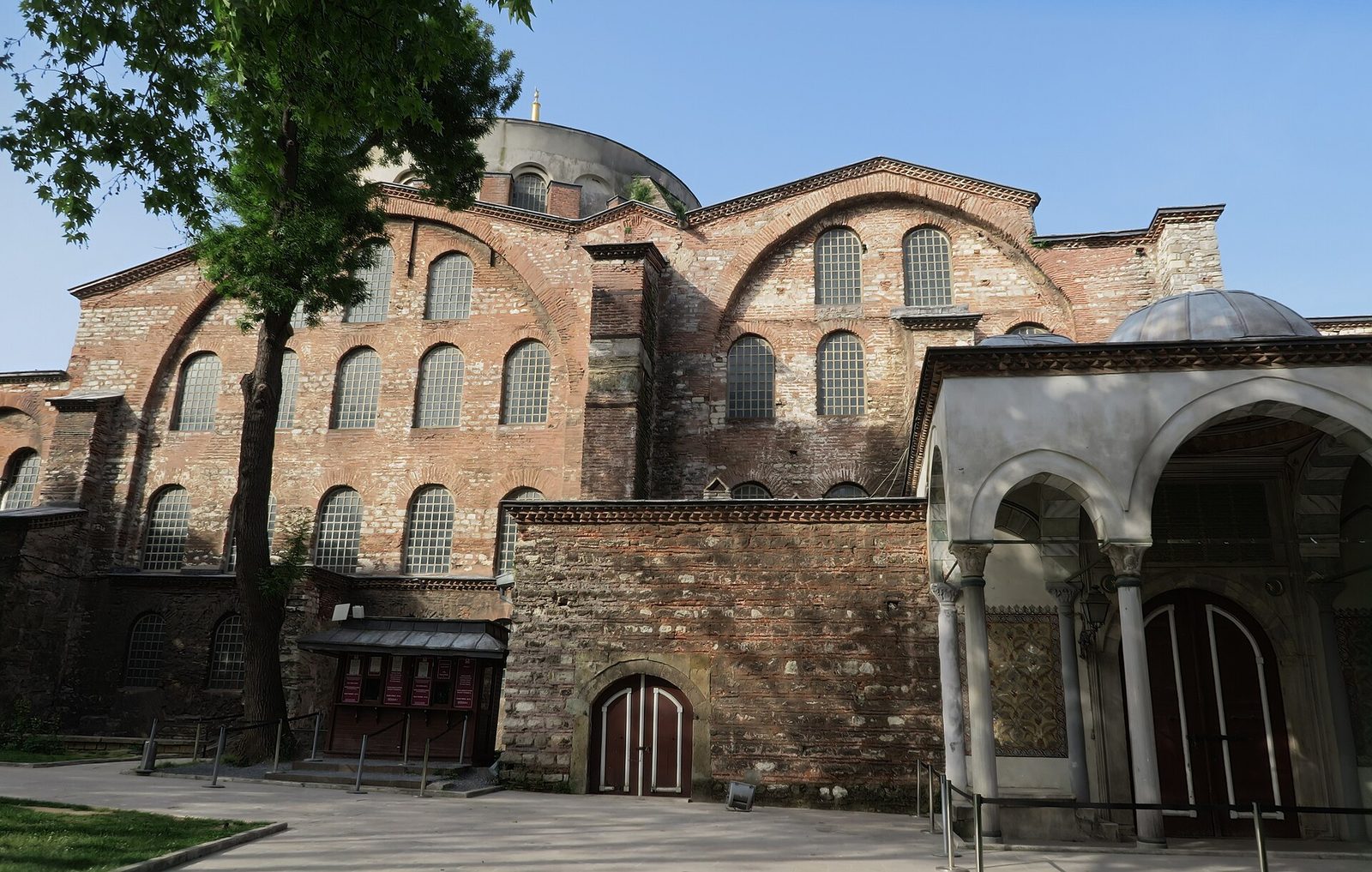Hagia Irene in Istanbul, brick domed church with its eastern apses