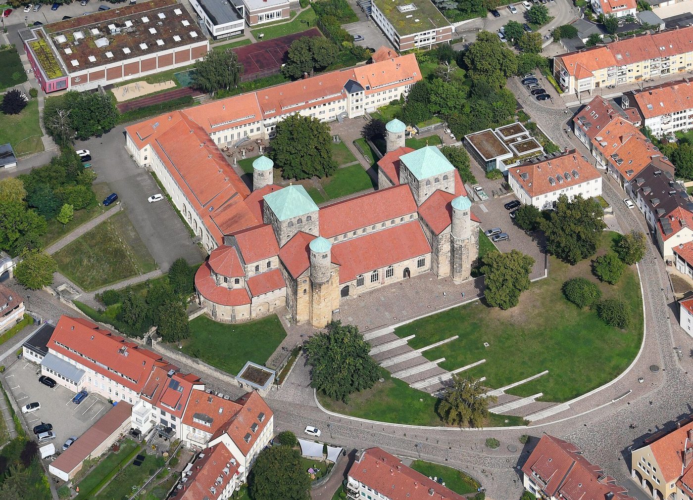 St Michael's at Hildesheim from the air, Bernward's Ottonian church of c. 1010–1033