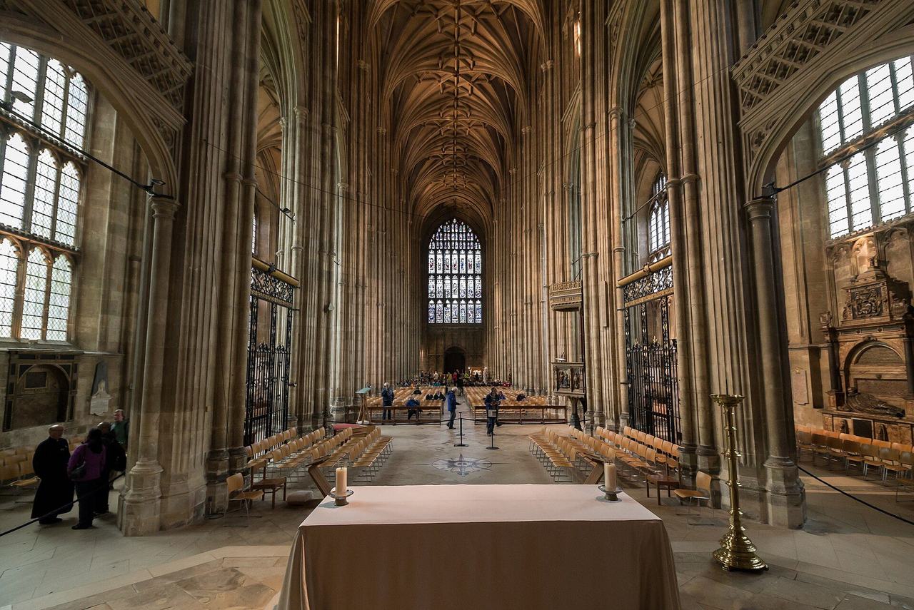The Perpendicular nave of Canterbury Cathedral, rebuilt after 1377, looking east toward the screen and choir
