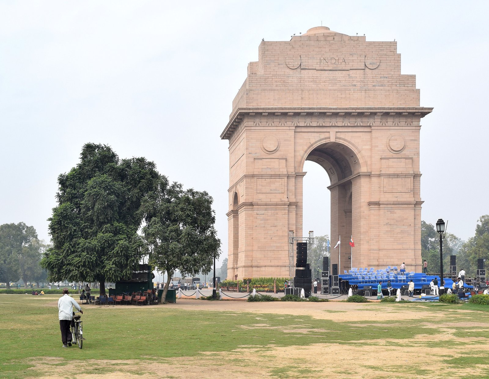 India Gate in New Delhi, its great sandstone arch standing at the end of the lawns
