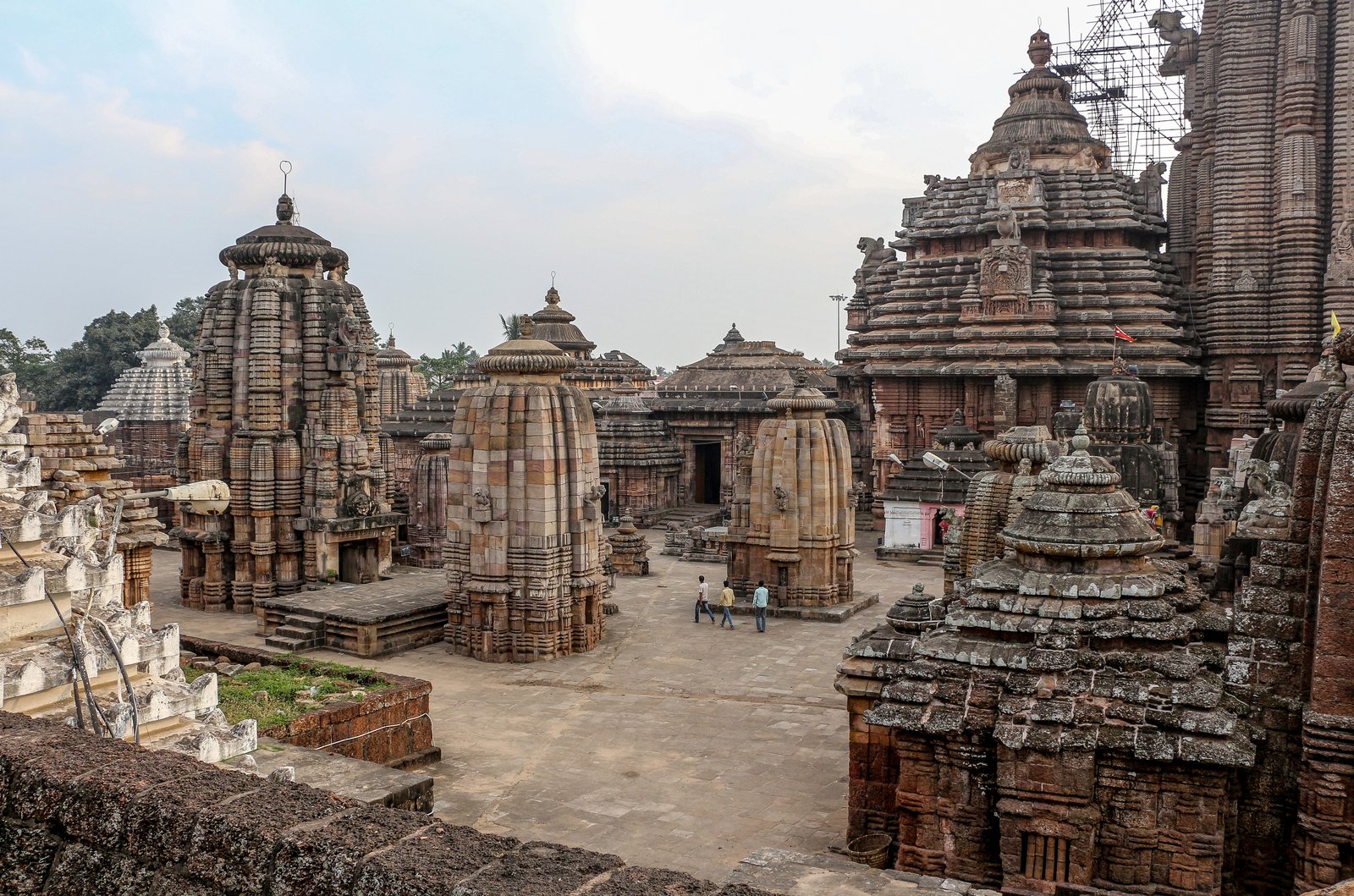 The Lingaraja temple complex at Bhubaneswar, its clustered shikharas over the shrine