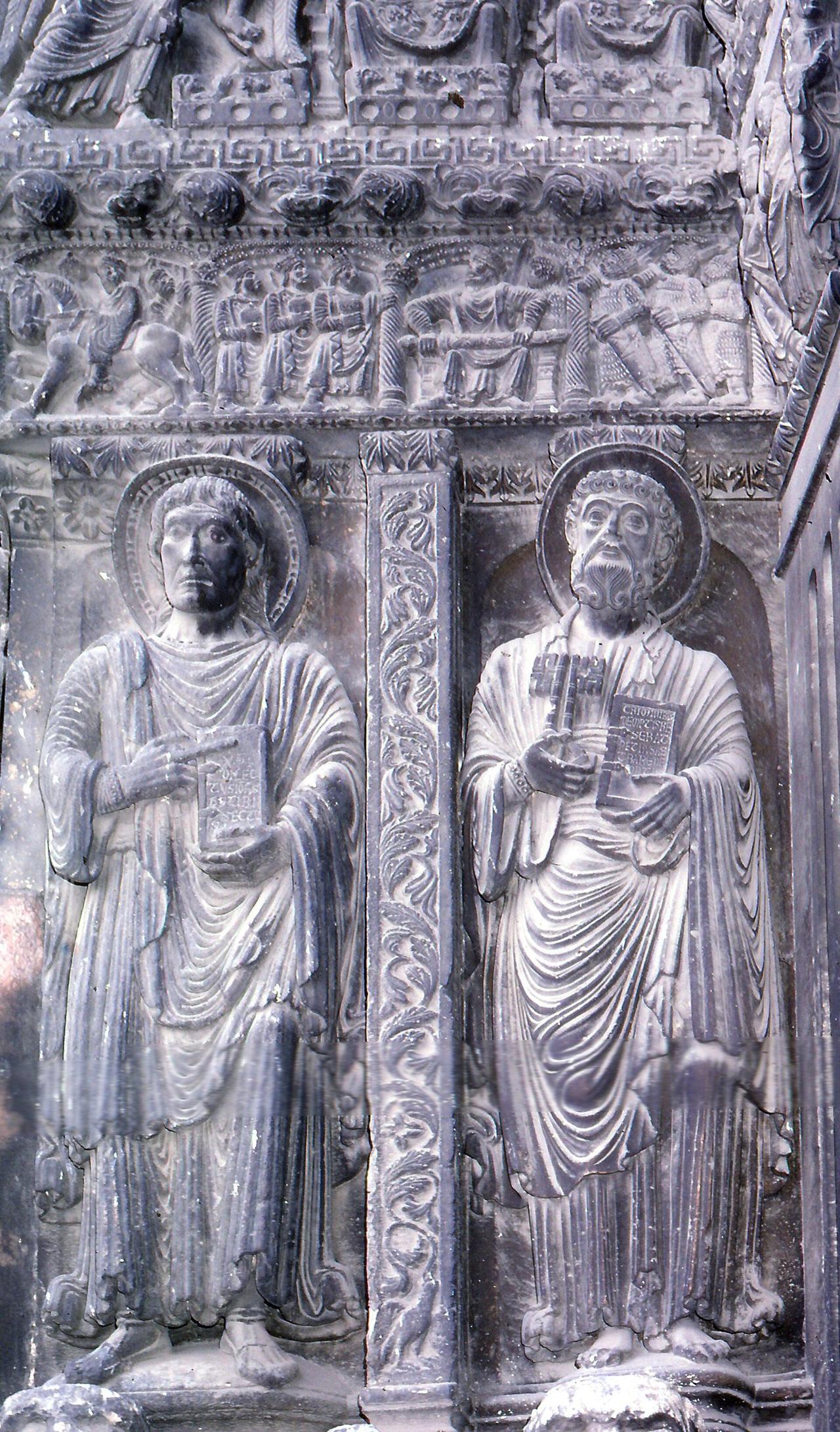 Two apostle figures on the west portal of Saint-Trophime, Arles